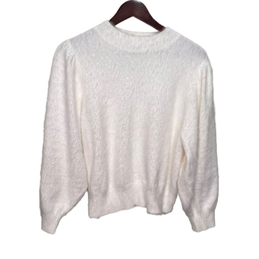 Callahan Knitwear Cropped White Eyelash Balloon  Sleeve Sweater Size Medium